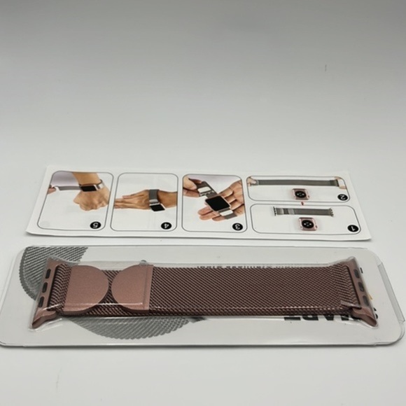 Mesh Loop Magnetic Apple Watch Bands - Compatible with Series 1-8, SE, and Ultra - Picture 5 of 6